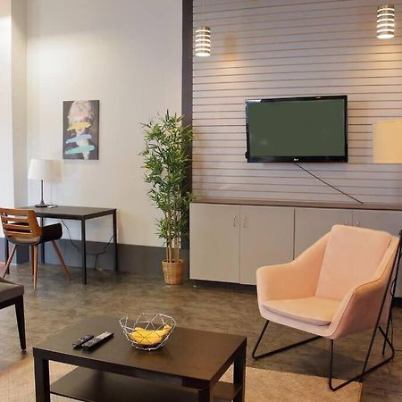 Suite #B, Industrial Styling, Ac Halifax Kültér fotó