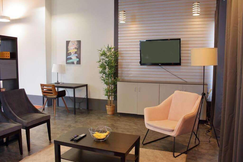 Suite #B, Industrial Styling, Ac Halifax Kültér fotó