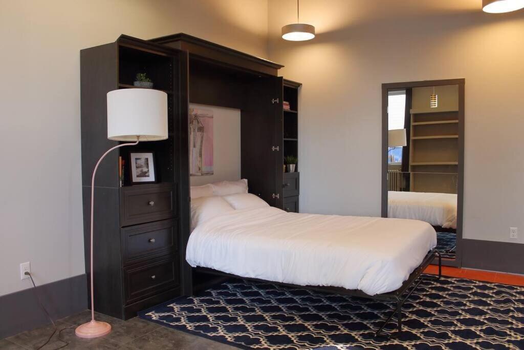 Suite #B, Industrial Styling, Ac Halifax Kültér fotó